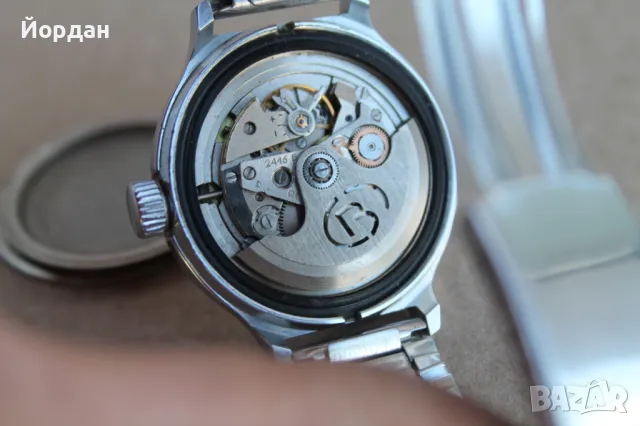 СССР мъжки часовник  ''Восток командирски'' автоматичен, снимка 11 - Мъжки - 50084988