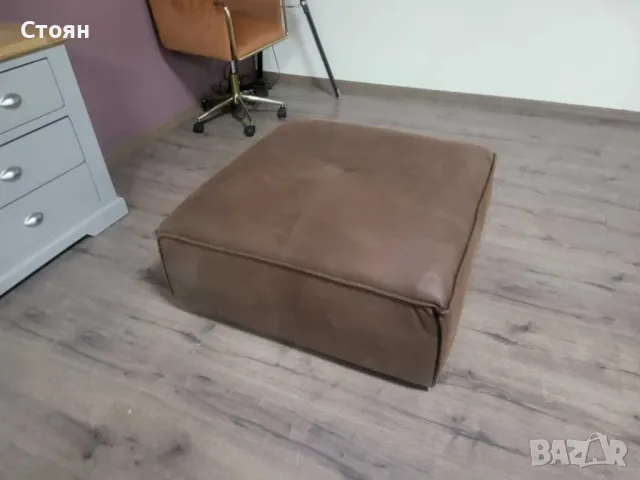 Кафява табуретка от плат, снимка 2 - Дивани и мека мебел - 47709978