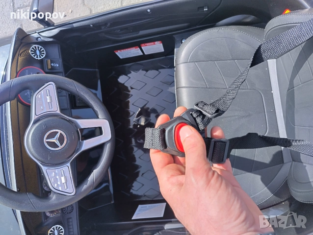 MERCEDES-BENZ 12V Акумулаторна кола CLS 350 черен, снимка 5 - Други - 53849534