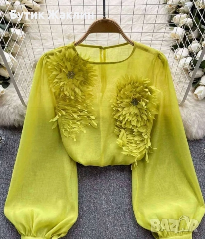 Дамска блуза с 3Д елемент 