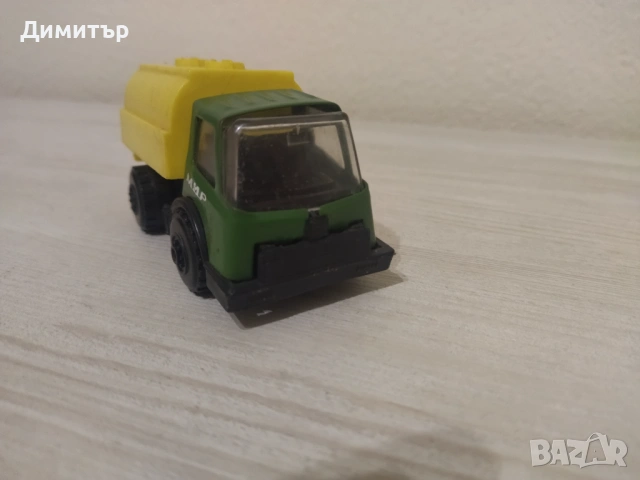 Старо Ламаринено Соц камионче „ МИР “ !!!, снимка 2 - Колекции - 53540005