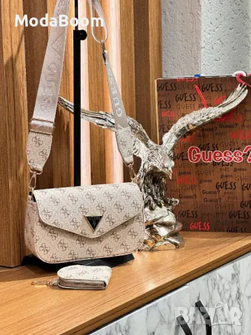 Guess дамски чанти Различни цветове , снимка 5 - Чанти - 48507142