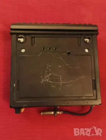 Винтидж автомобилно радио AUTOVOX CHALLENGER 996. , снимка 5 - Радиокасетофони, транзистори - 49374301