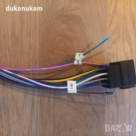 16-пинов към ISO адаптер за автомобилно радио – Plug & Play, снимка 10 - Радиокасетофони, транзистори - 53150039