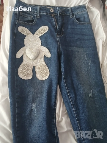 Дамски дънки с елемент заек, снимка 2 - Дънки - 52351580