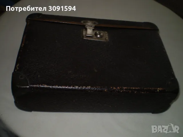 Стар малък картонен куфар за пътуване  ученическа чанта картон метал, снимка 4 - Антикварни и старинни предмети - 49289523