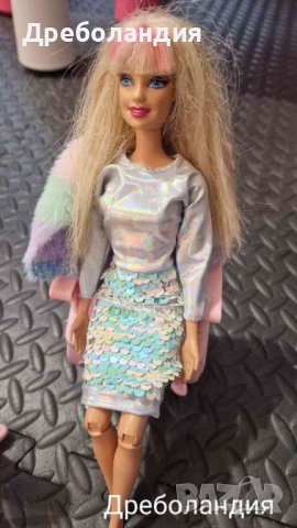 Дрехи за кукли тип барби, снимка 13 - Кукли - 44371634