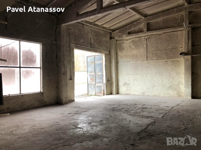 Дава под наем ПРОМ. ПОМЕЩЕНИЕ - гр. Правец, снимка 1