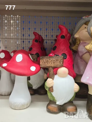 коледни керамични фигурки , снимка 2 - Декорация за дома - 48254607