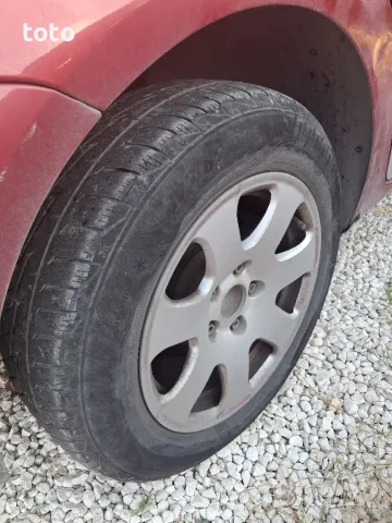 VW Touran  2.0 fsi, снимка 5 - Автомобили и джипове - 55712891