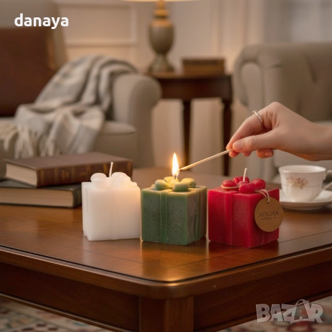 6233 Коледна свещ снежинка или подарък – бяла, зелена, червена, снимка 5 - Други - 52413517