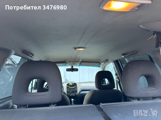 Toyota RAV4 2004г D4D, снимка 16 - Автомобили и джипове - 53632892