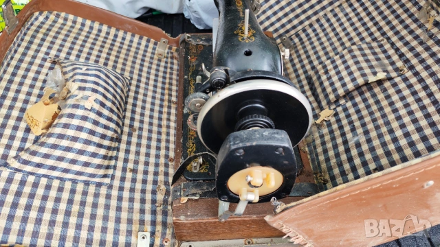 Продавам 2 шевни машини Сингер и Union , снимка 8 - Нумизматика и бонистика - 53873538