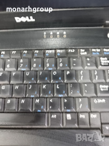 Лаптоп Dell Inspiron 1000