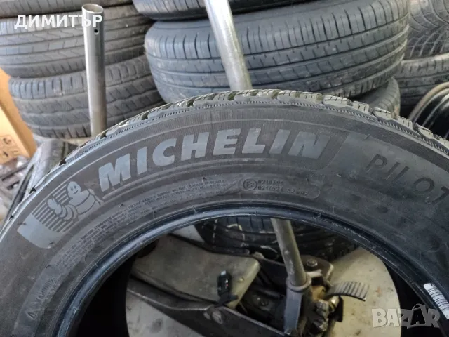 2бр.зимни гуми MICHELIN 235/55/17 103H DOT 3623, снимка 4 - Гуми и джанти - 49336312