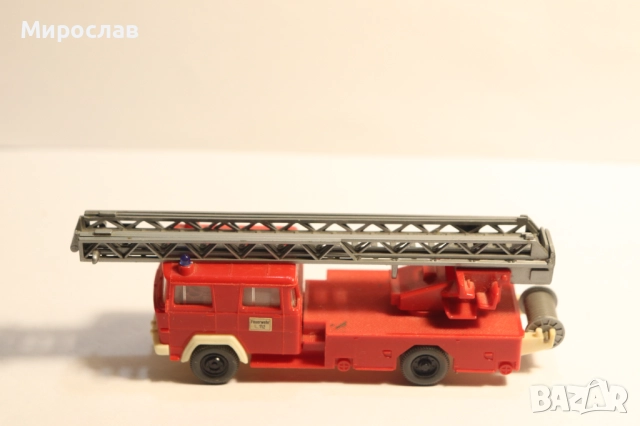WIKING 1:87 H0 MAGIRUS ПОЖАРНА КАМИОН МОДЕЛ КОЛИЧКА, снимка 2 - Колекции - 52965118