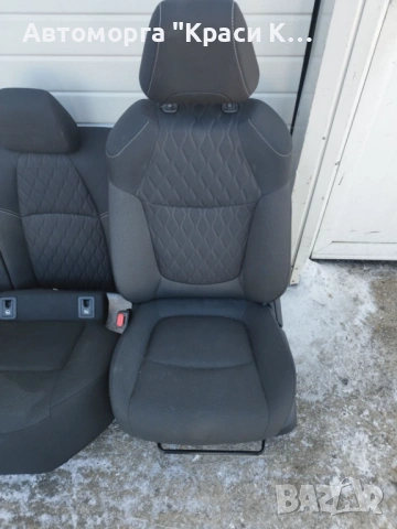 седалки предни и задни с подгрев за тойота Корола седан 2022г, снимка 2 - Части - 53124461