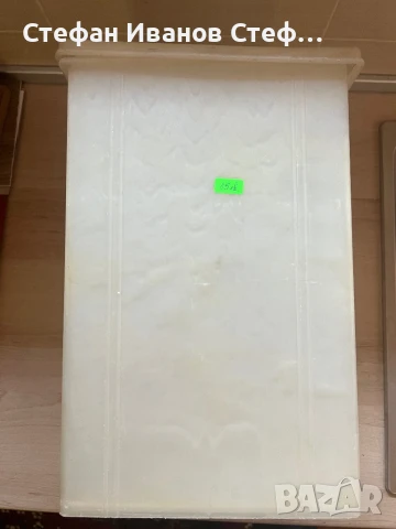 Пластмасова кутия , снимка 2 - Кутии за съхранение - 50850637