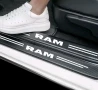Топ цена за 5 броя гланцирани карбон стикери за прагове и броня с надпис RAM пикап, снимка 2