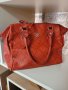 BASLER естествена кожа, голяма червена чанта, снимка 1 - Чанти - 44178550