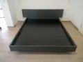 Продавам сива спалня, снимка 1