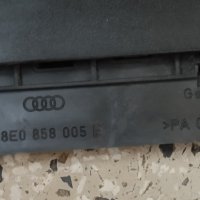централна конзола Audi A4 B6, B7 - 8E0858005E, снимка 2 - Части - 41785671