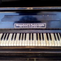 До края на месеца Пиано Немско Старинно 2500 лева, снимка 8 - Пиана - 40803381