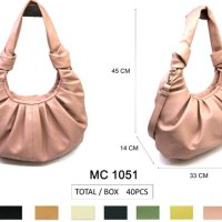 (50% Чанта,тип торба, много мека еко кожа, цвят розов, снимка 1 - Чанти - 44324668