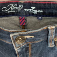 Панталон дънков-Alexa Tom Tailor-къс,с ефектни ленти, има еластичност, Нов, само е изпран, снимка 2 - Къси панталони и бермуди - 41770904