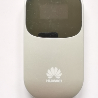 3G WI FI Рутер HUAWEI E560 Отключен, снимка 1 - Аксесоари за Apple - 25994364