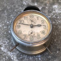 стар часовник - будилник "JUNGHANS", снимка 1 - Антикварни и старинни предмети - 42559631