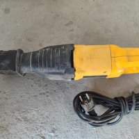 Саблен тион DeWALT DW304PK, снимка 8 - Други инструменти - 44397994