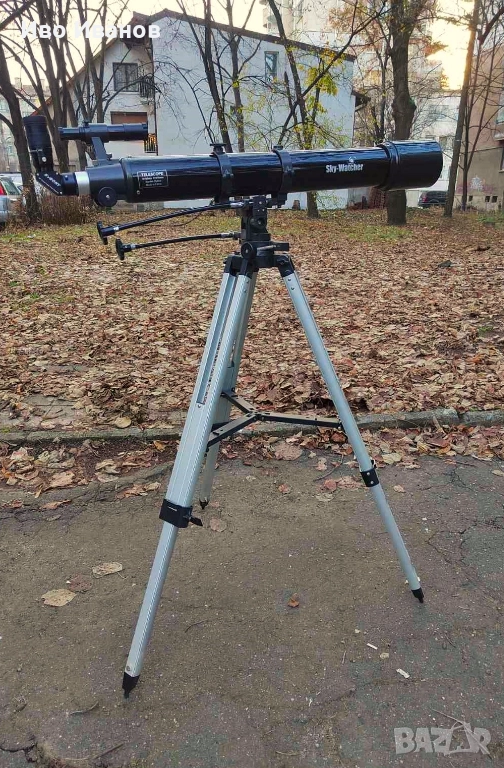 Продавам рефракторен телескоп Sky-Watcher Evostar 90/900, снимка 1