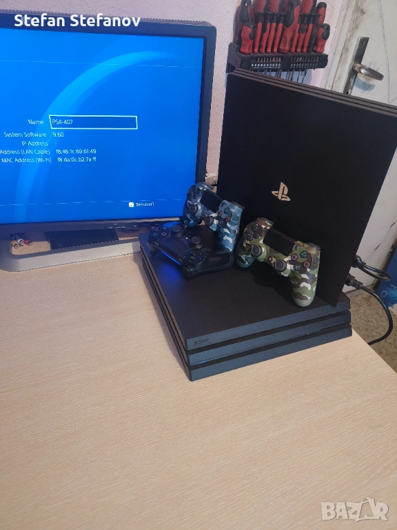 С ГАРАНЦИЯ 1Г Sony PlayStation 4 Pro с хак PS4 1TB профилактиран и проверен + GoldHEN SW 9.60, снимка 1