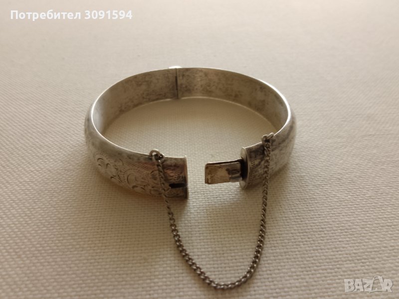 Винтидж английска гравирана гривна от 70-те години на пантите, сребро 925, проба 379 -20грама,предпа, снимка 1