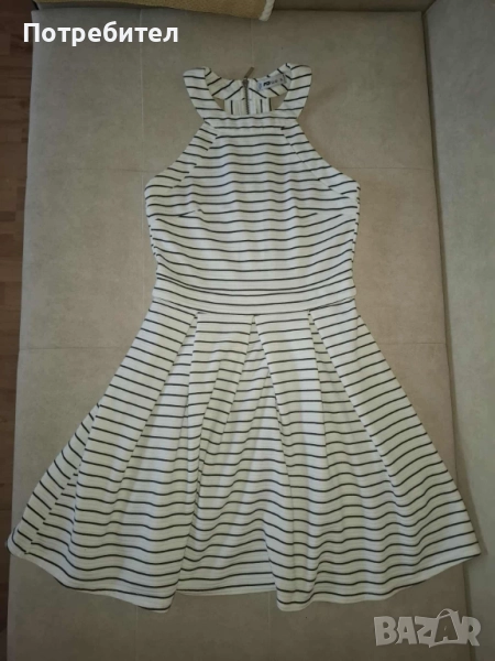 Три дамски рокли , снимка 1