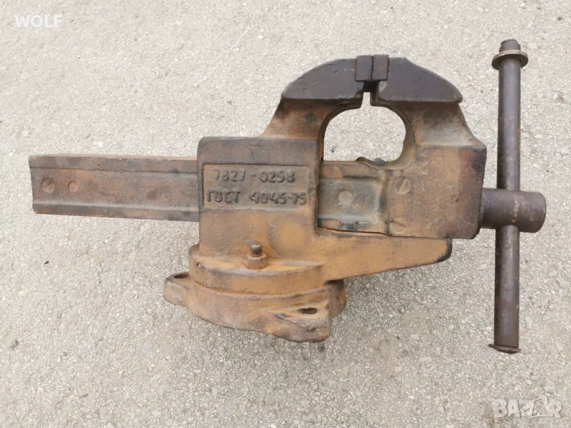 Руско Маркирано 200мм Професионално въртящо менгеме, снимка 1