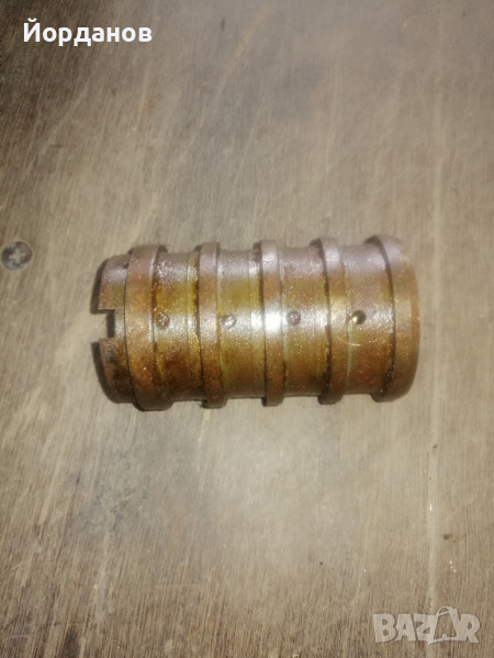 Втулка за вторичен вал на трактор Т-150к , снимка 1