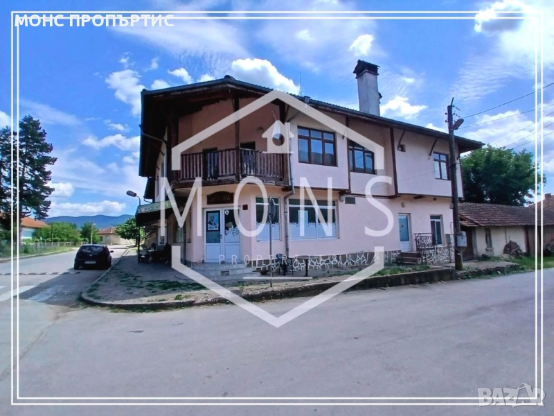 Търговски комплекс за продажба в с. Горско Ново Село, общ. Златарица, снимка 1