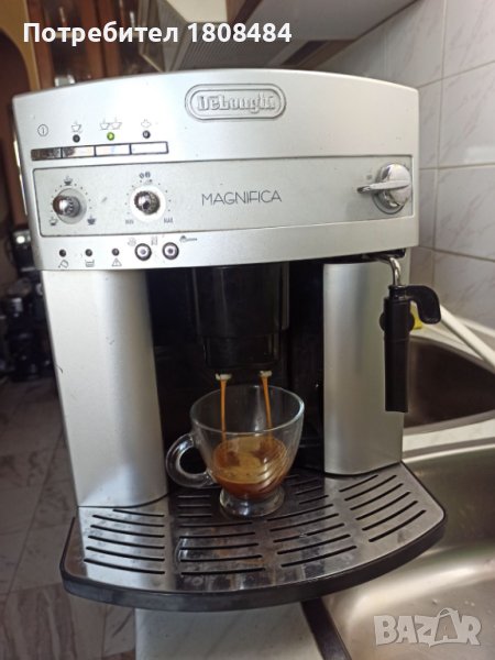Кафеавтомат Делонги Магнефика, работи добре и прави супер кафе  , снимка 1