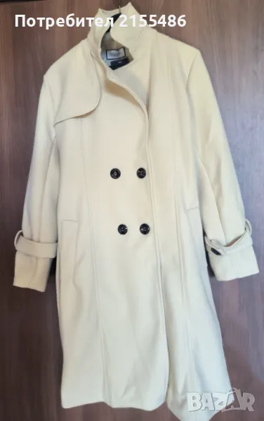 Ново дамско бежово палто, снимка 1
