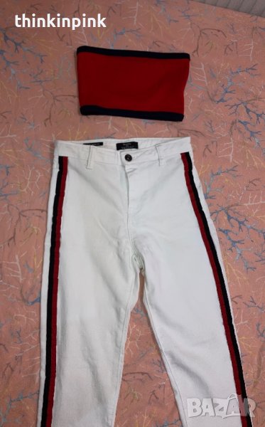 Бели дънки Bershka с червени ленти, снимка 1