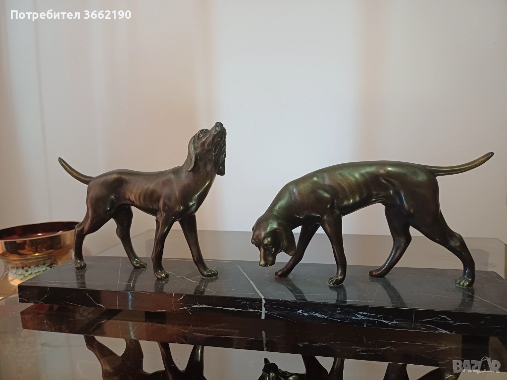 Бронзова двойка кучета, снимка 1
