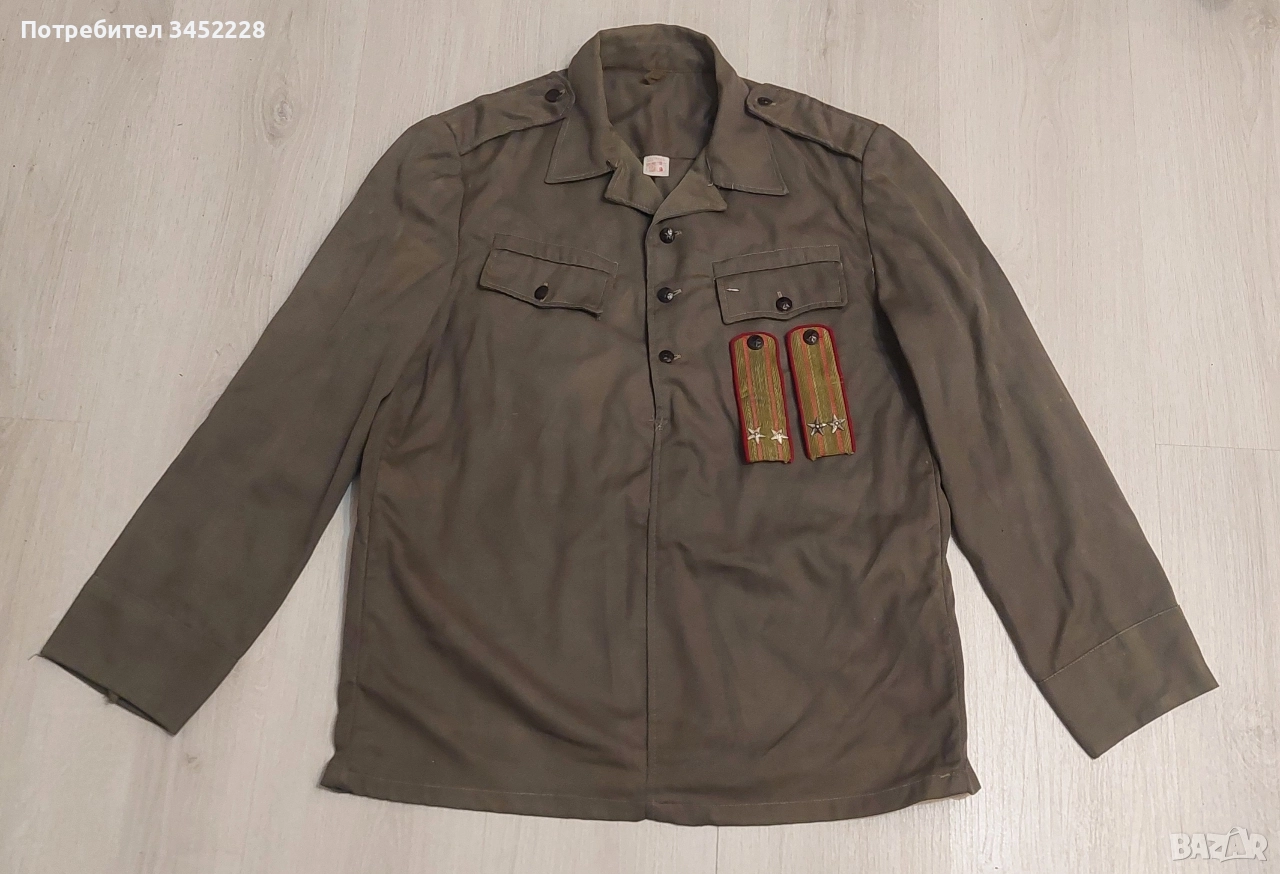 военна куртка и пагони за колекционери отлични , снимка 1