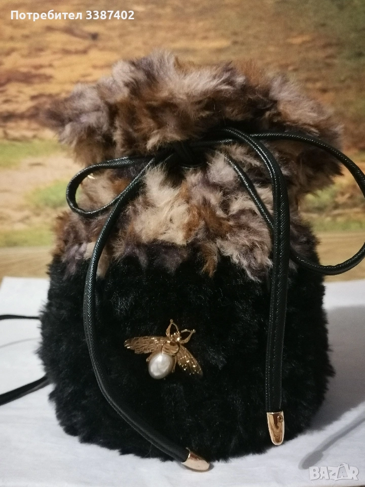 ръчно плетена пухена👜, снимка 1