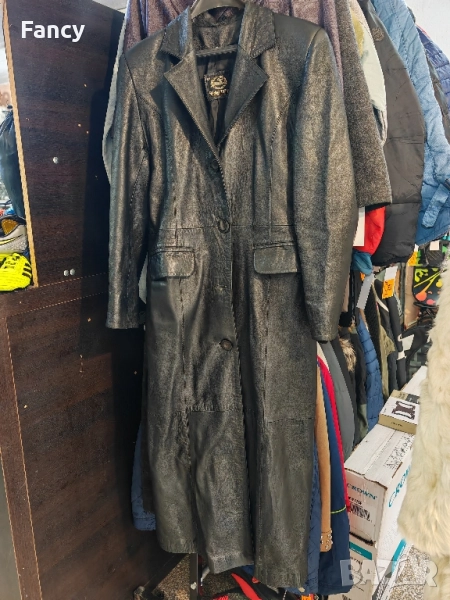 Дълго. дамско кожено манто, снимка 1