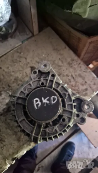 динамо алтернатор VW golf голф 5 2.0TDI dinamo alternator, снимка 1