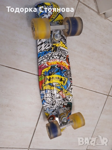 Penny board с LED светещи колела, снимка 2 - Скейтборд, ховърборд, уейвборд - 51554610