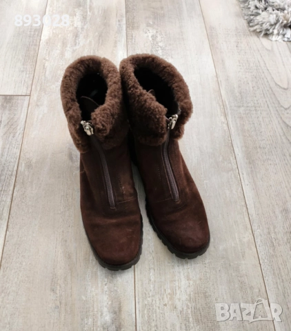 Естествена кожа зимни боти Ann Taylor LOFT , снимка 6 - Дамски боти - 52107876