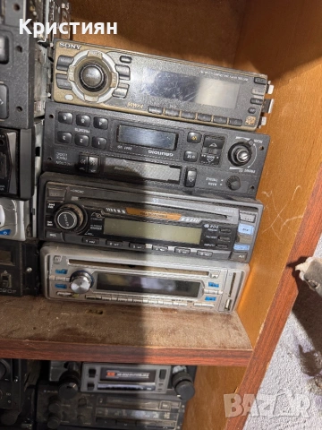 Ретро Авто Радиа, снимка 2 - Радиокасетофони, транзистори - 53524404